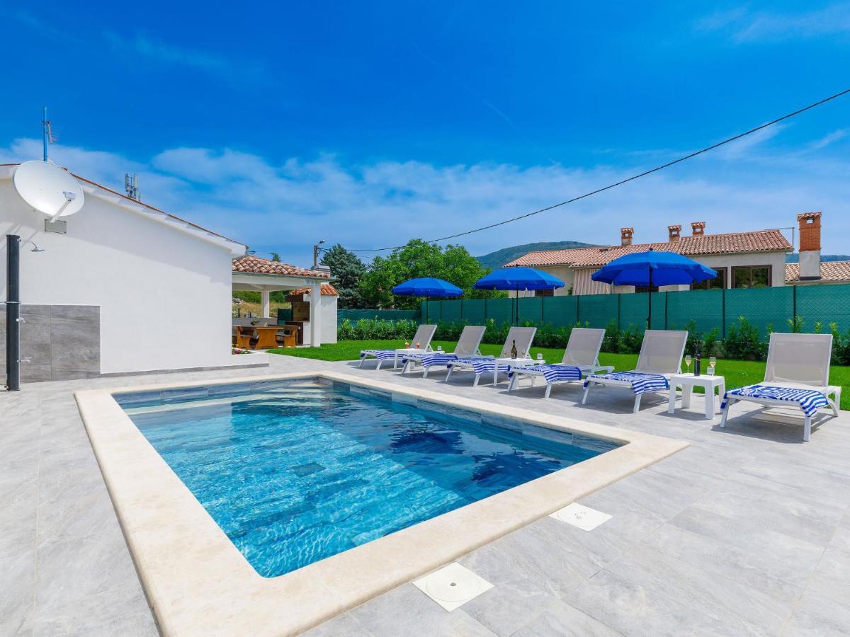 Holiday Home Casa Gverino By Interhome Plomin Kültér fotó