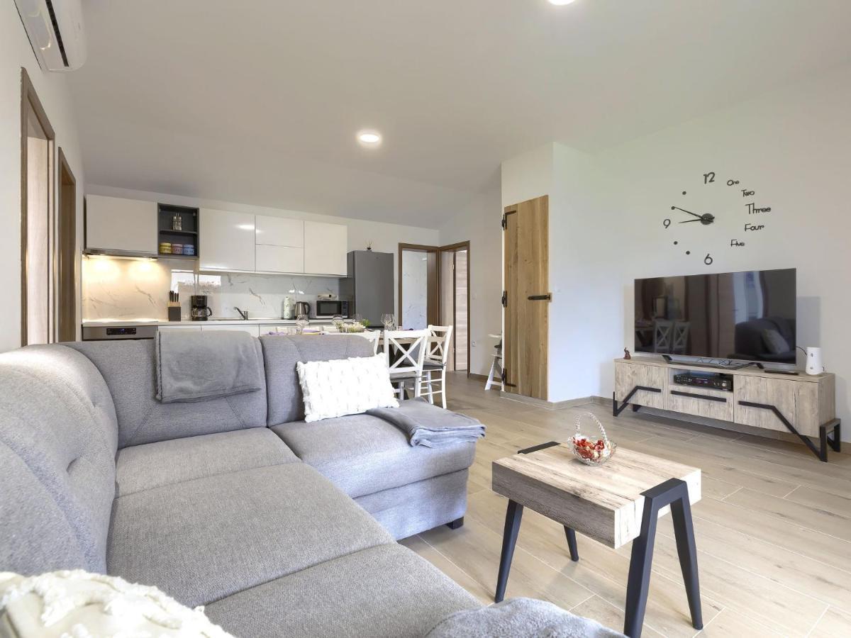 Holiday Home Casa Gverino By Interhome Plomin Kültér fotó